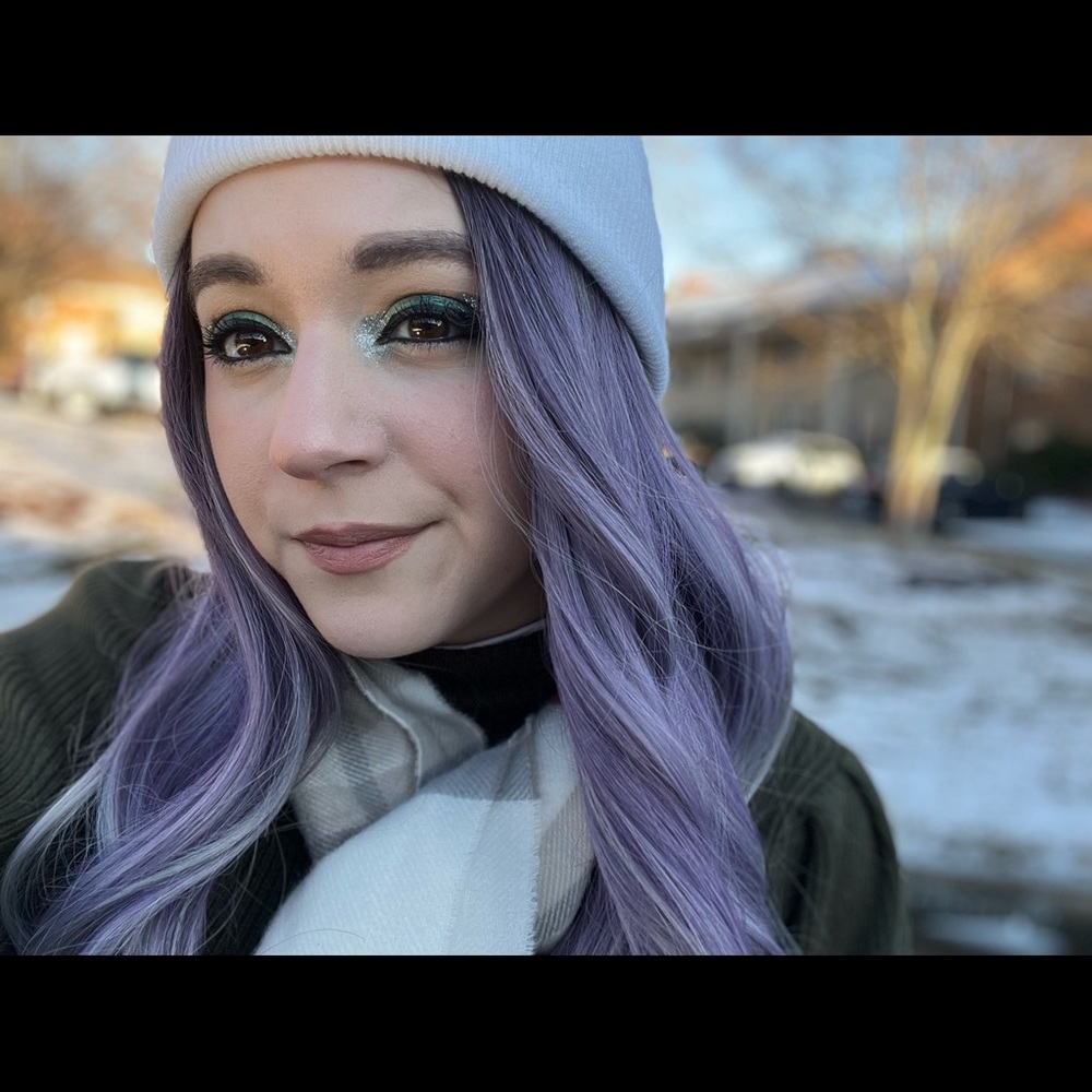 Meet your Posher, Ashley